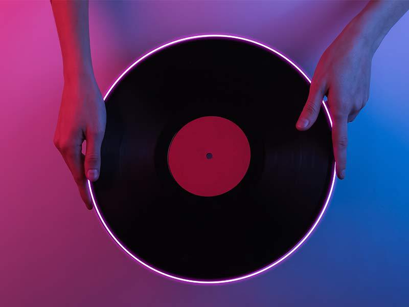 Historic and best-selling albums, do you remember them all?